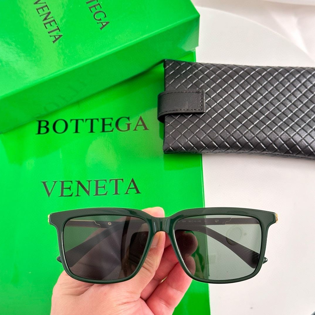 Bottega Veneta Sunglasses